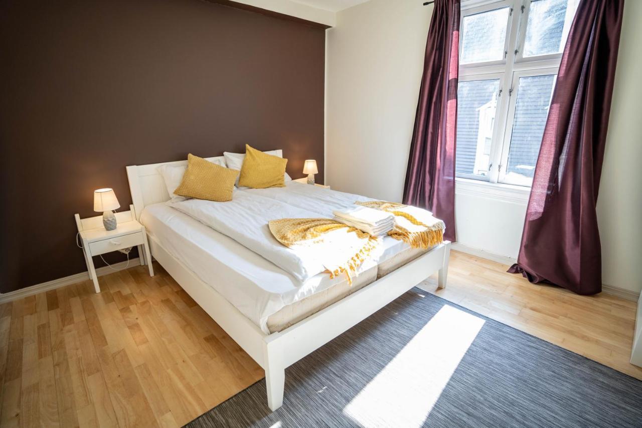 Nicolas Nr6 4 * Stavanger