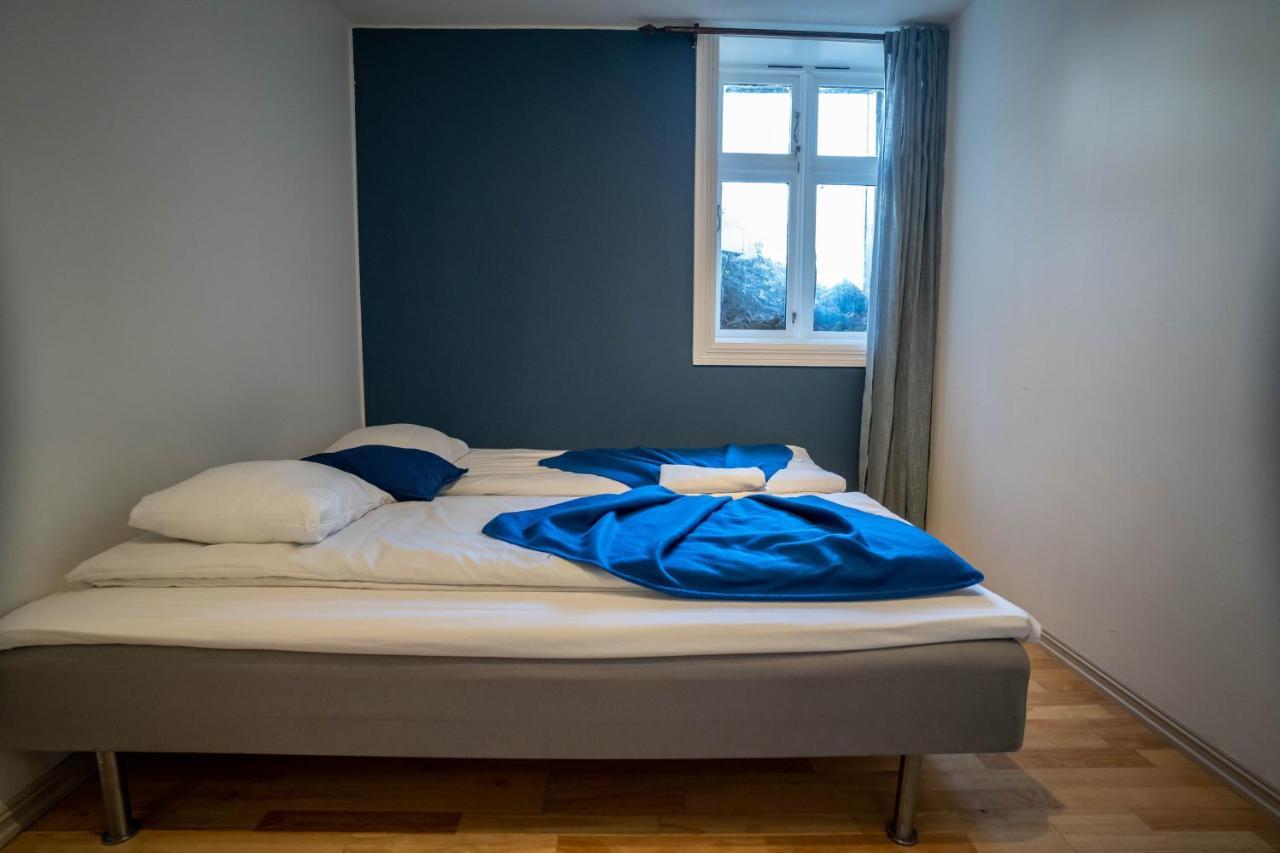 Nicolas Nr6 4 *
