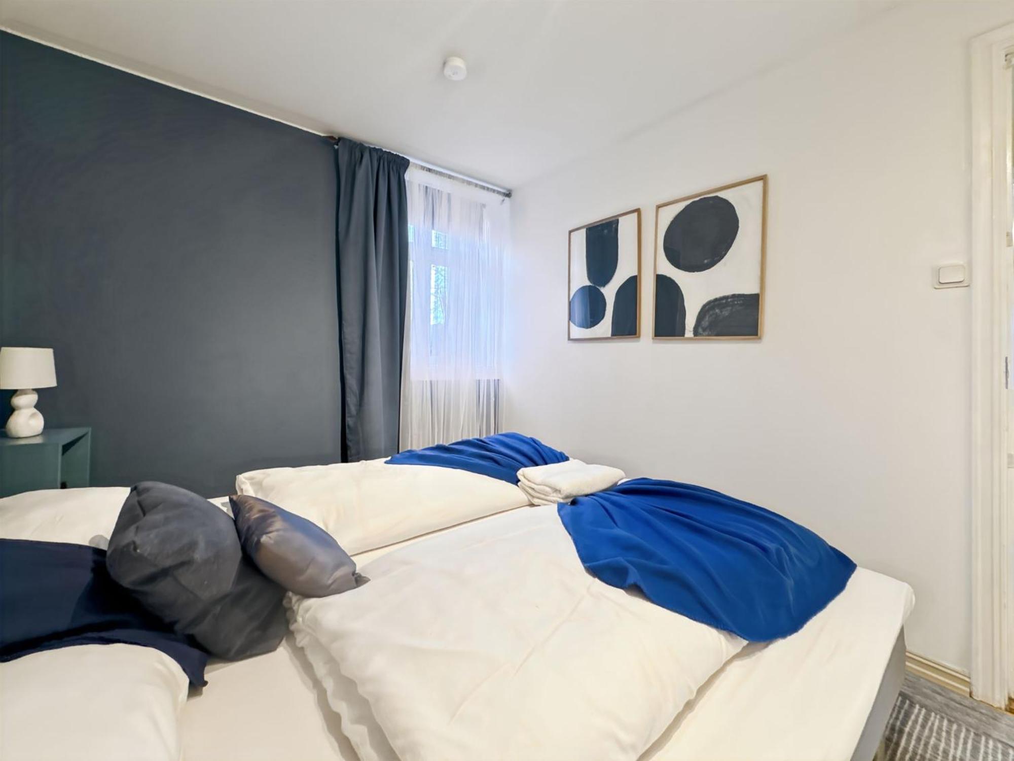 Nicolas Nr6 4 *
