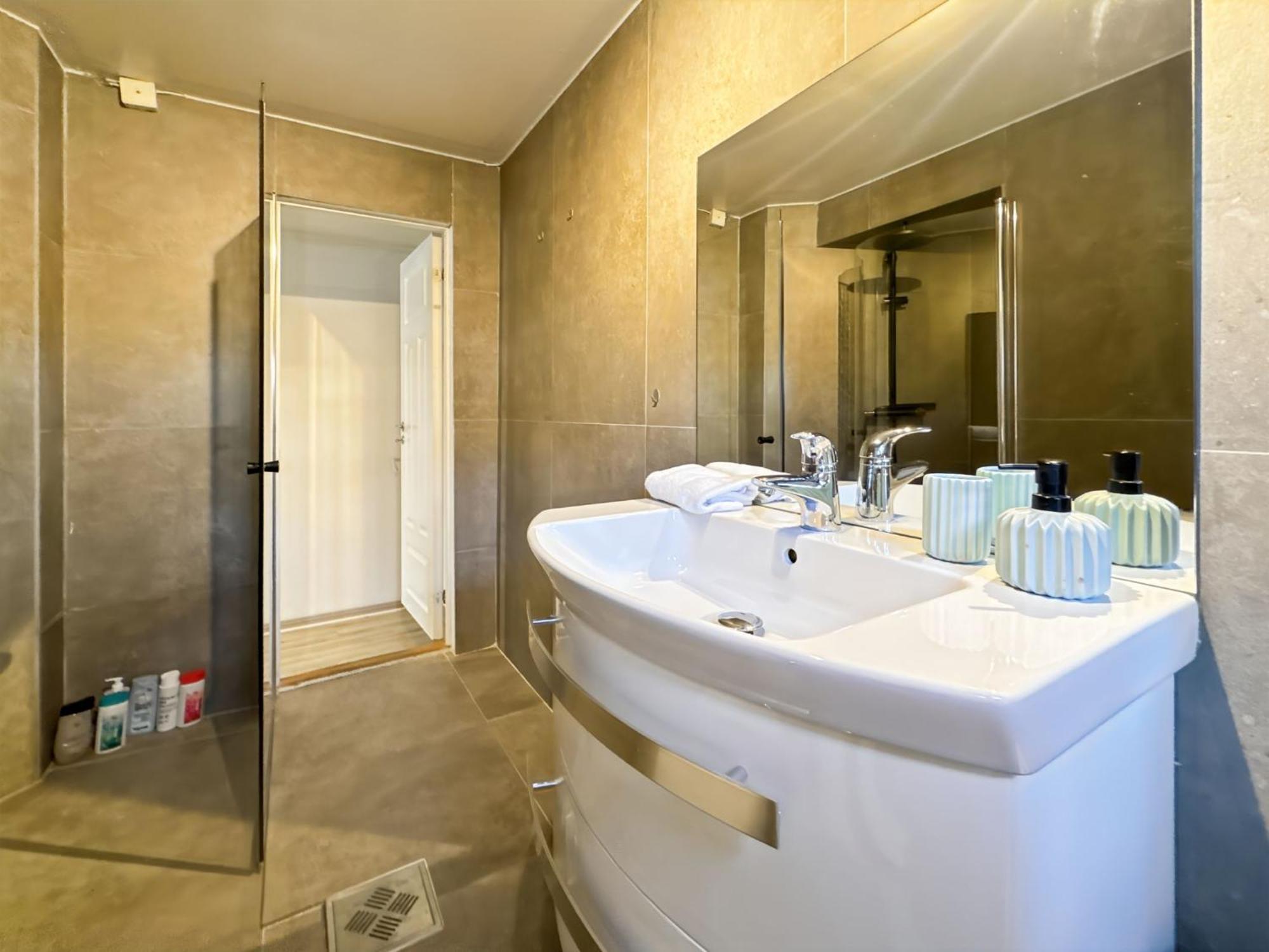 Nicolas Nr6 4 * Stavanger